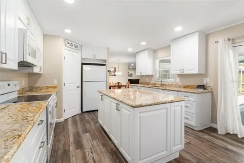 2840 NW 54th Avenue Gainesville FL 32653