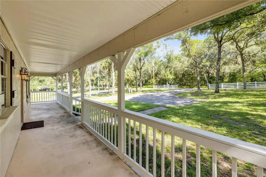 1080 E French Avenue Orange City FL 32763