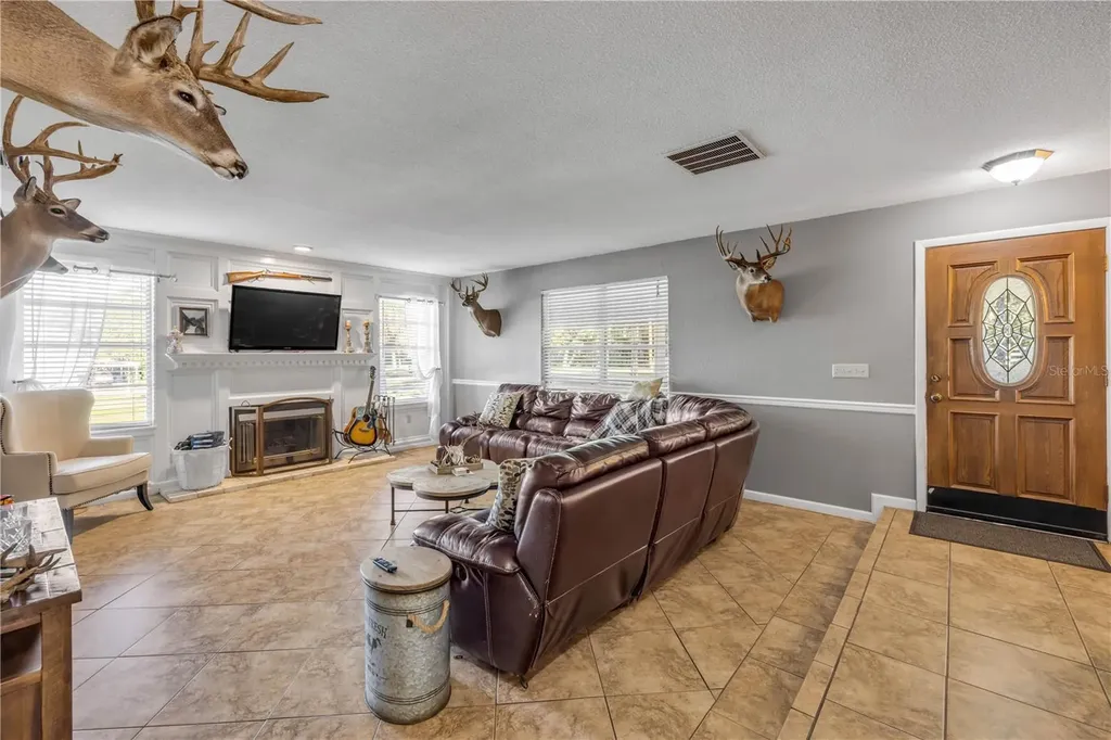 1080 E French Avenue Orange City FL 32763