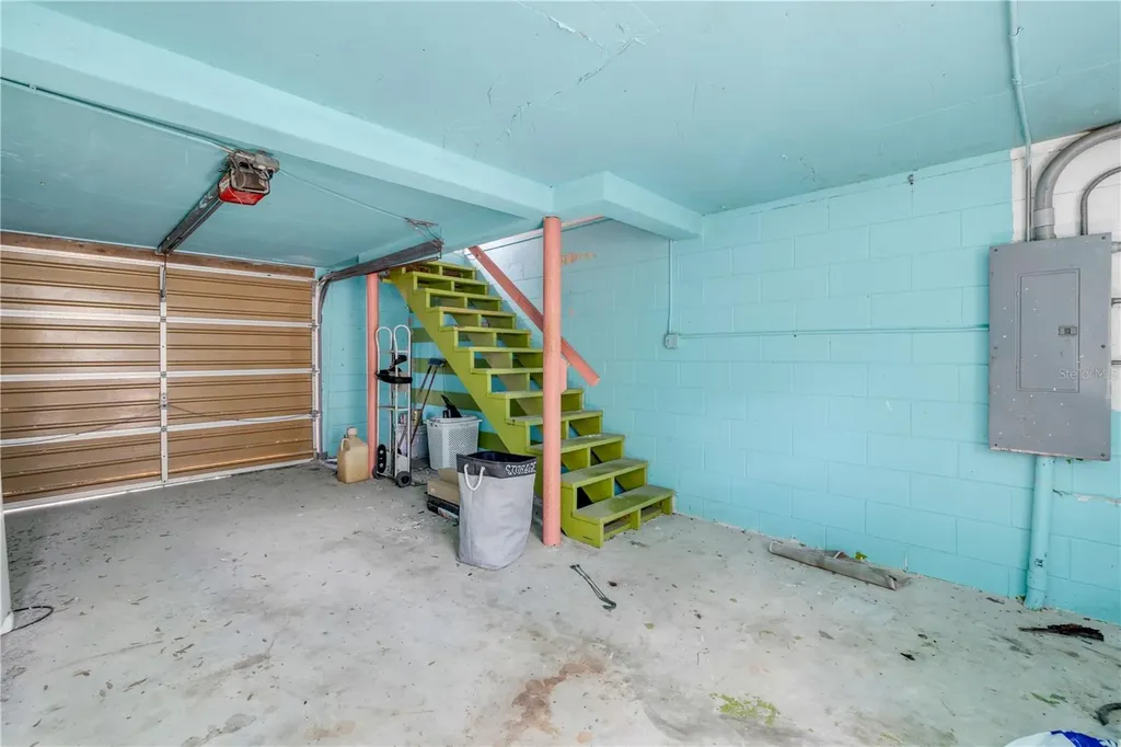1080 E French Avenue Orange City FL 32763