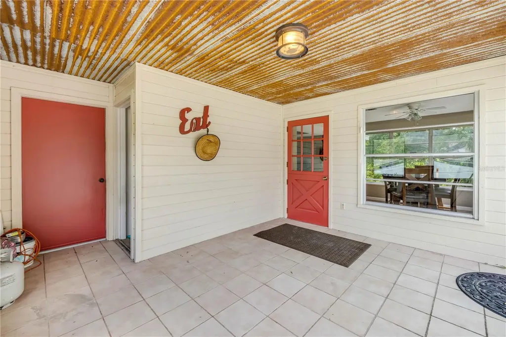 1080 E French Avenue Orange City FL 32763