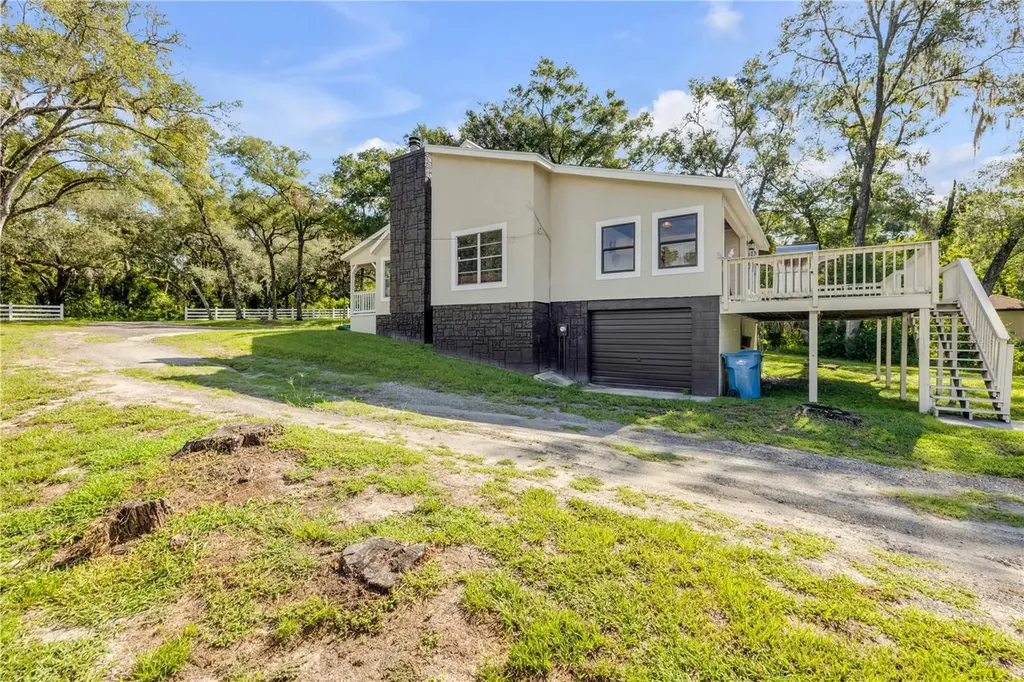 1080 E French Avenue Orange City FL 32763