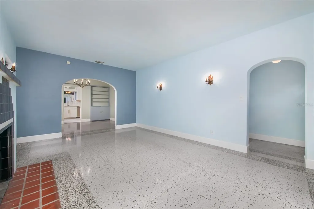 1116 S Mills Avenue Orlando FL 32806