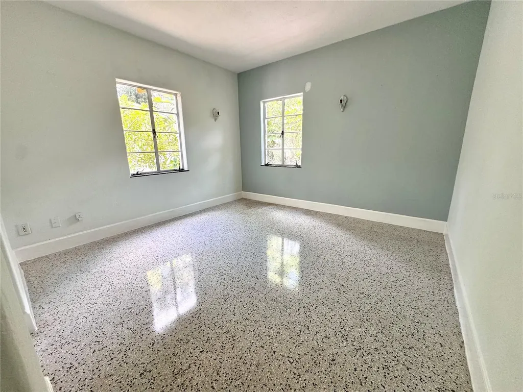 1116 S Mills Avenue Orlando FL 32806