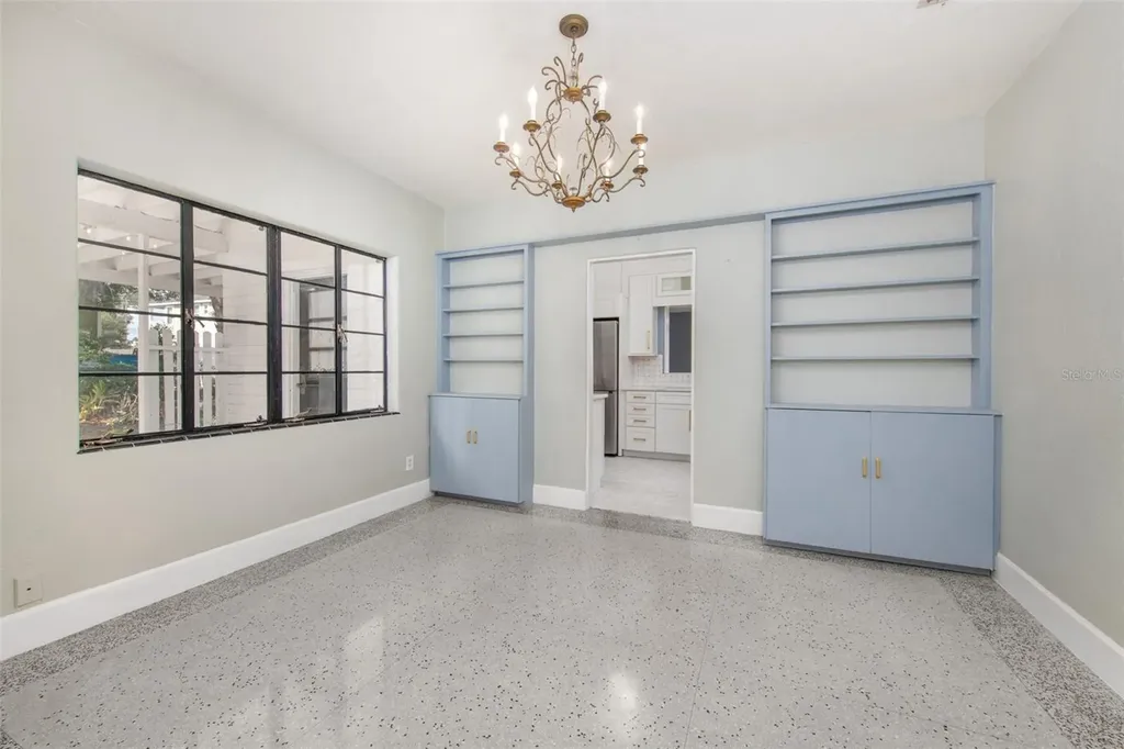 1116 S Mills Avenue Orlando FL 32806