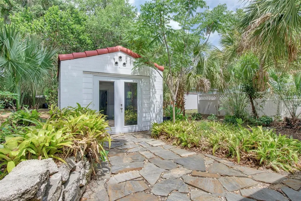1116 S Mills Avenue Orlando FL 32806