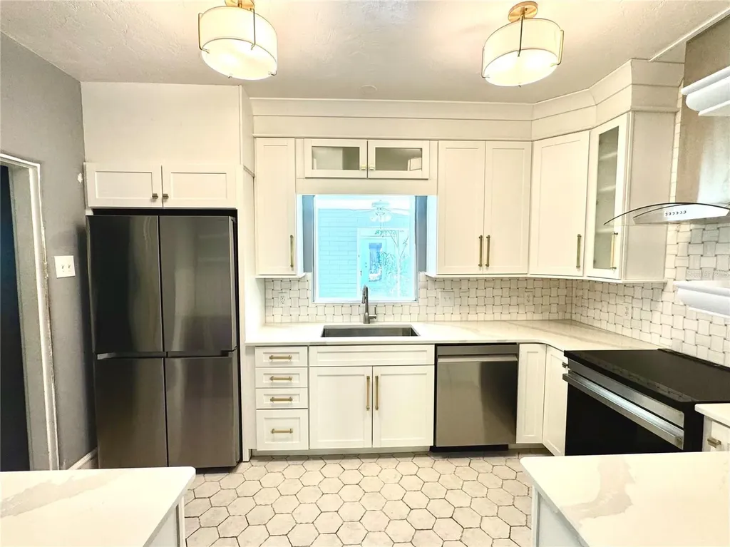 1116 S Mills Avenue Orlando FL 32806