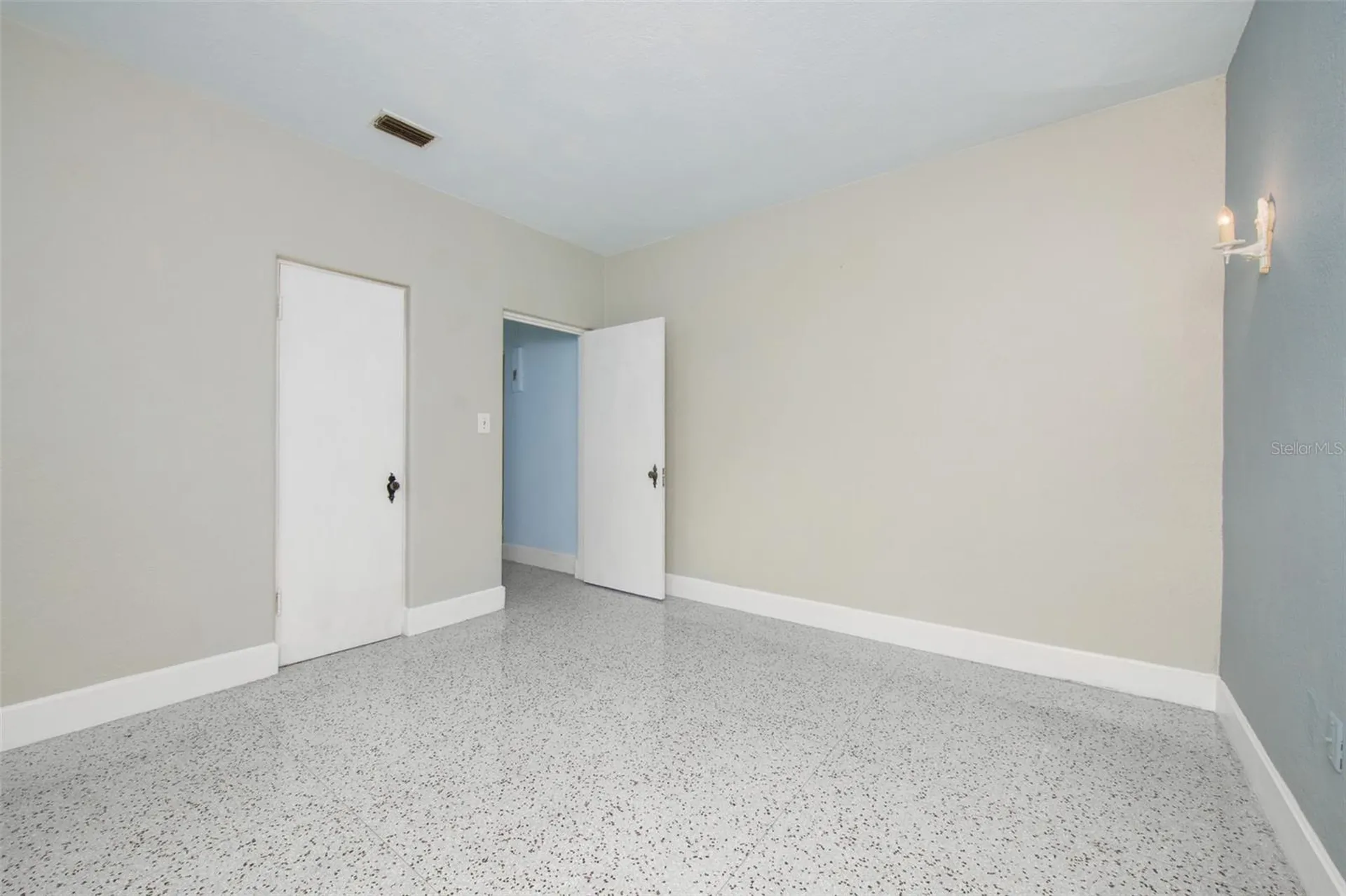 1116 S Mills Avenue Orlando FL 32806