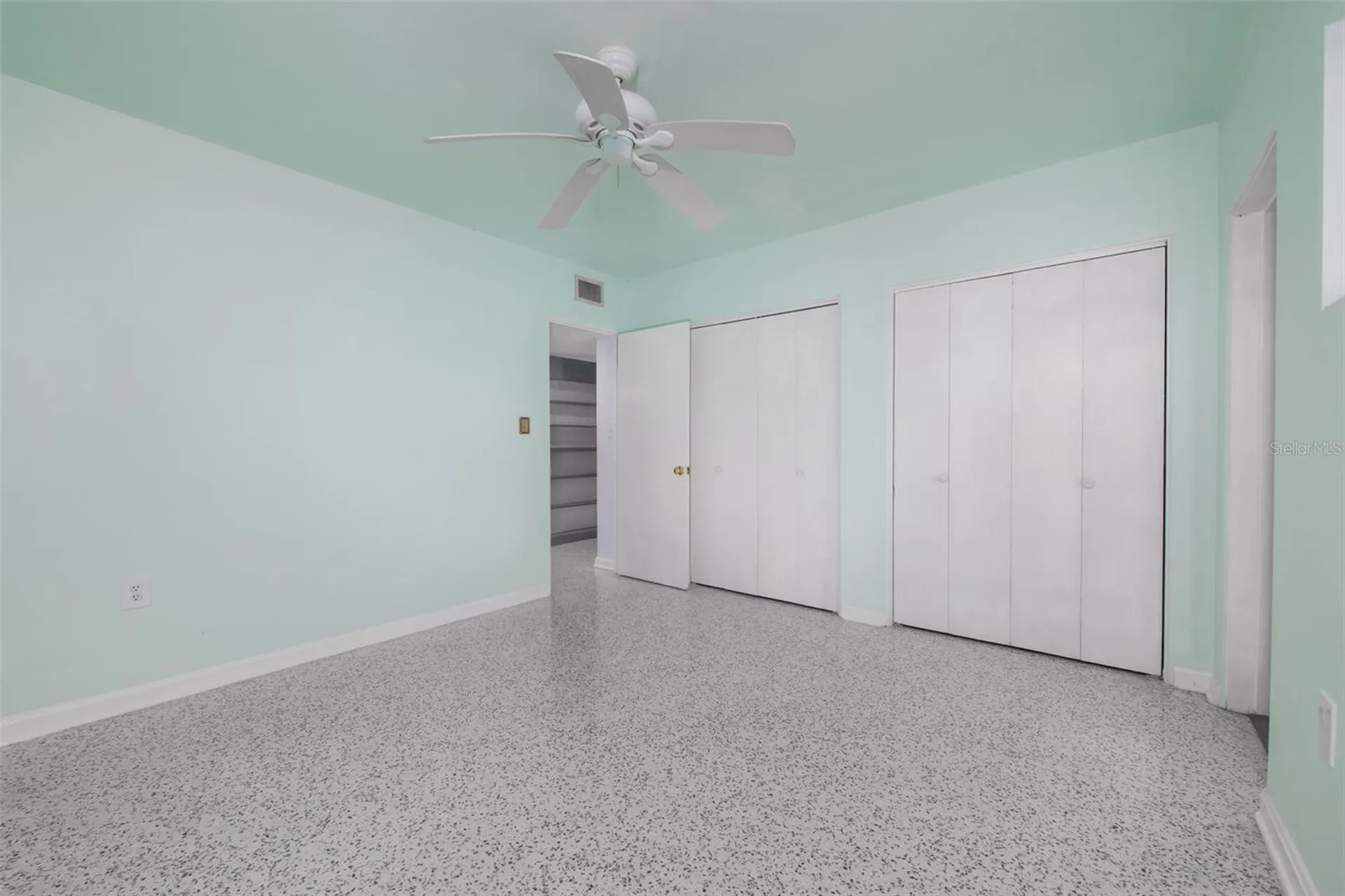 1116 S Mills Avenue Orlando FL 32806