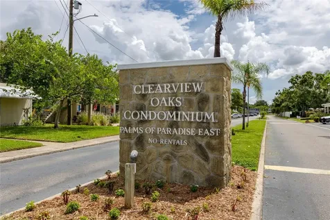 4152 55th Way N Kenneth City FL 33709