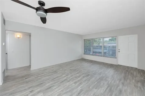 4152 55th Way N Kenneth City FL 33709