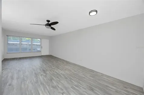 4152 55th Way N Kenneth City FL 33709