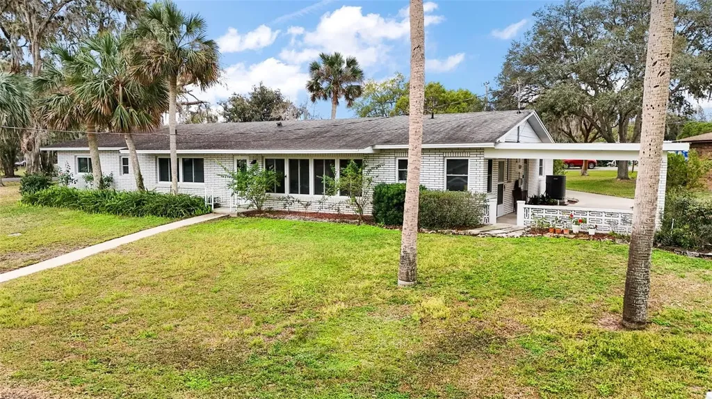 803 N Shore Drive Leesburg FL 34748