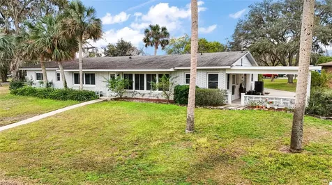 803 N Shore Drive Leesburg FL 34748