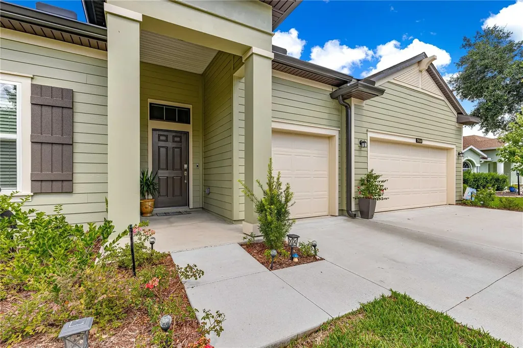 19569 SW 77th Place Dunnellon FL 34432