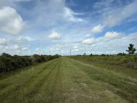 18619 NW 248th Street Okeechobee FL 34972