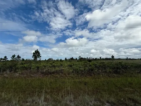 18619 NW 248th Street Okeechobee FL 34972
