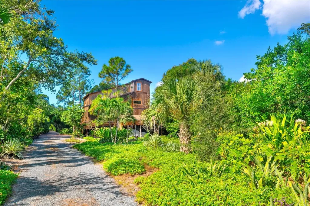 4603 Osprey Drive S St Petersburg FL 33711