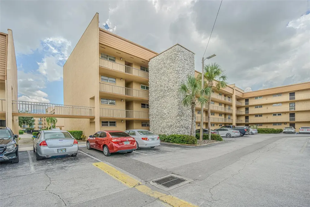 5820 N Church Avenue Tampa FL 33614