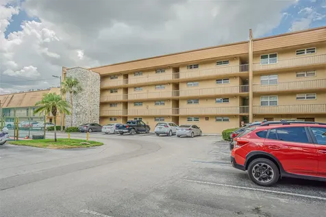 5820 N Church Avenue Tampa FL 33614