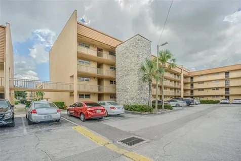 5820 N Church Avenue Tampa FL 33614