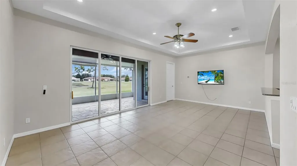 2433 Kensington Greens Drive Sun City Center FL 33573