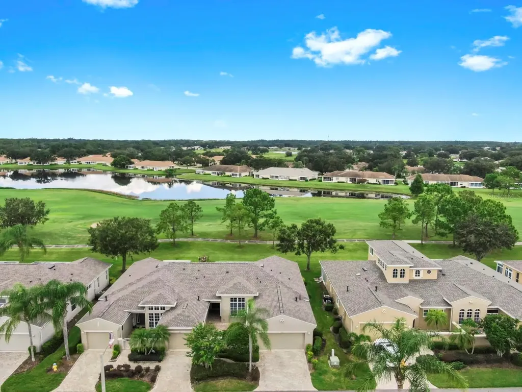 2433 Kensington Greens Drive Sun City Center FL 33573