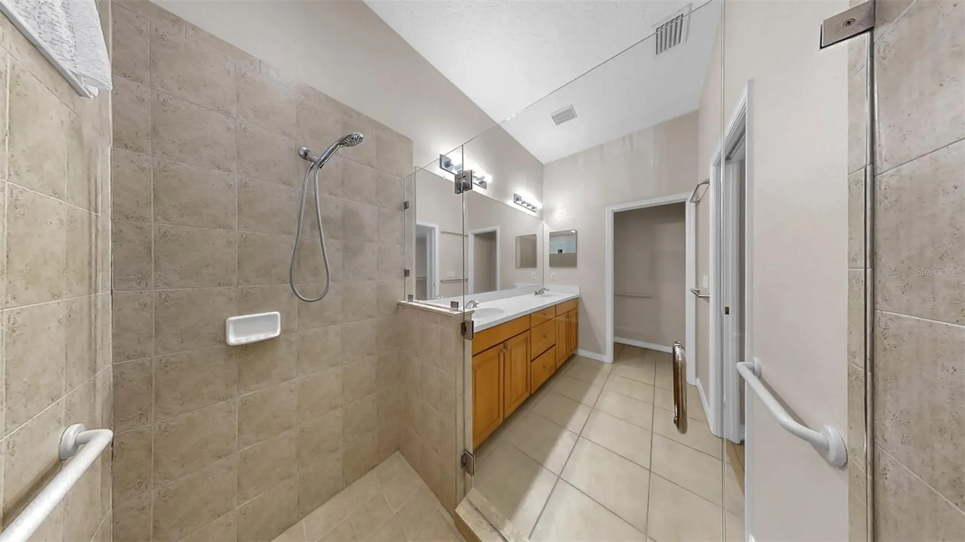 2433 Kensington Greens Drive Sun City Center FL 33573