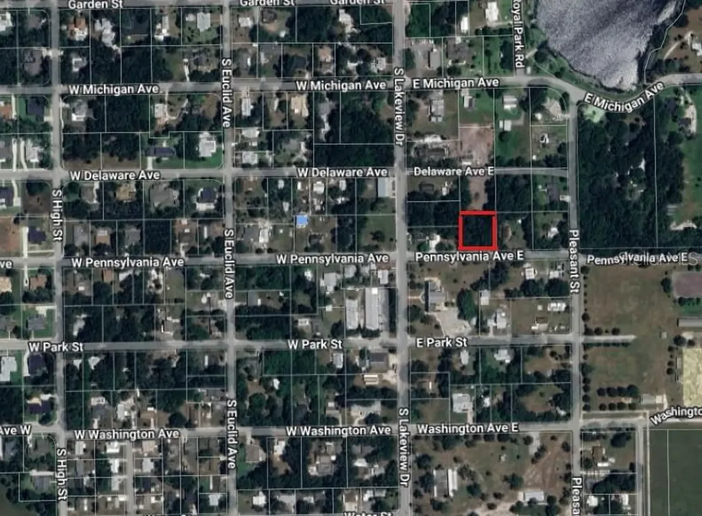 Pennsylvania Avenue E Lake Helen FL 32744
