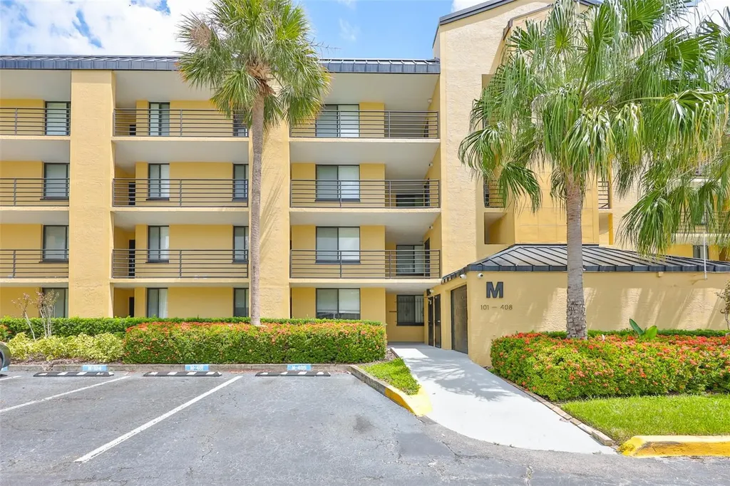 2424 W Tampa Bay Boulevard Tampa FL 33607