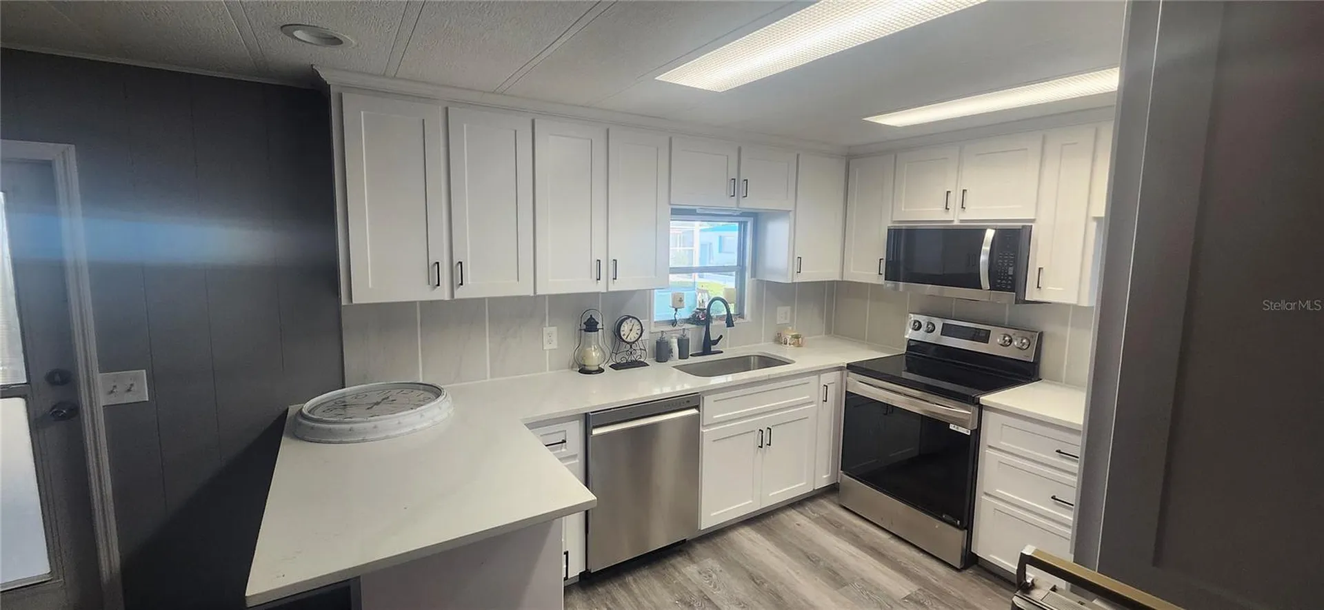3702 Tiki Drive Holiday FL 34691