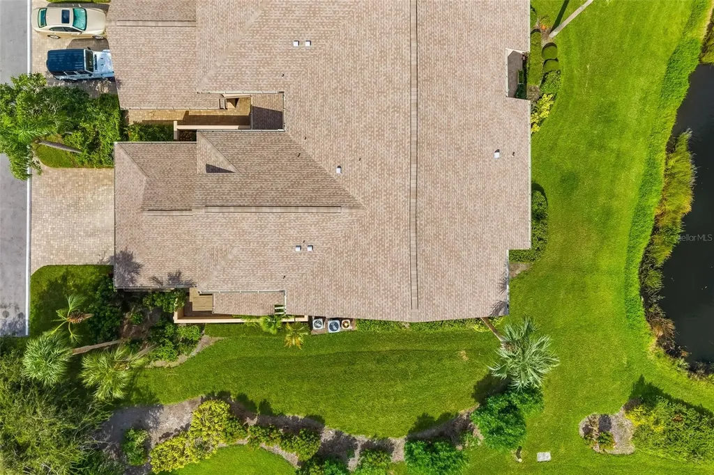 5287 Heron Way Sarasota FL 34231