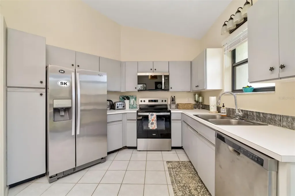 5287 Heron Way Sarasota FL 34231