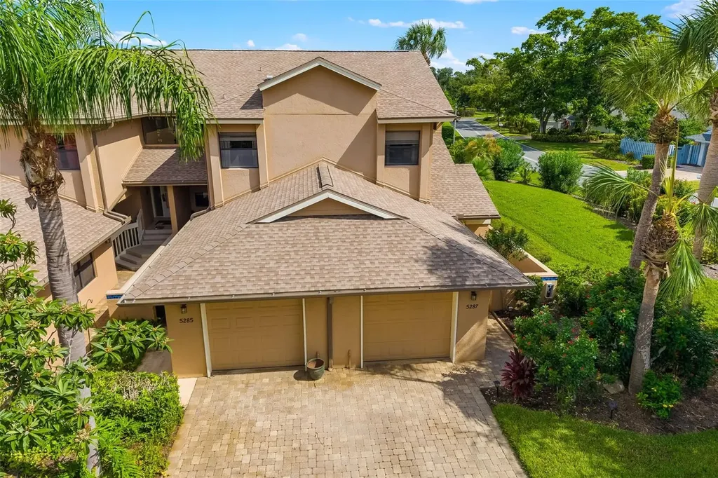 5287 Heron Way Sarasota FL 34231