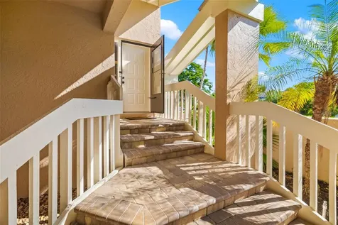 5287 Heron Way Sarasota FL 34231