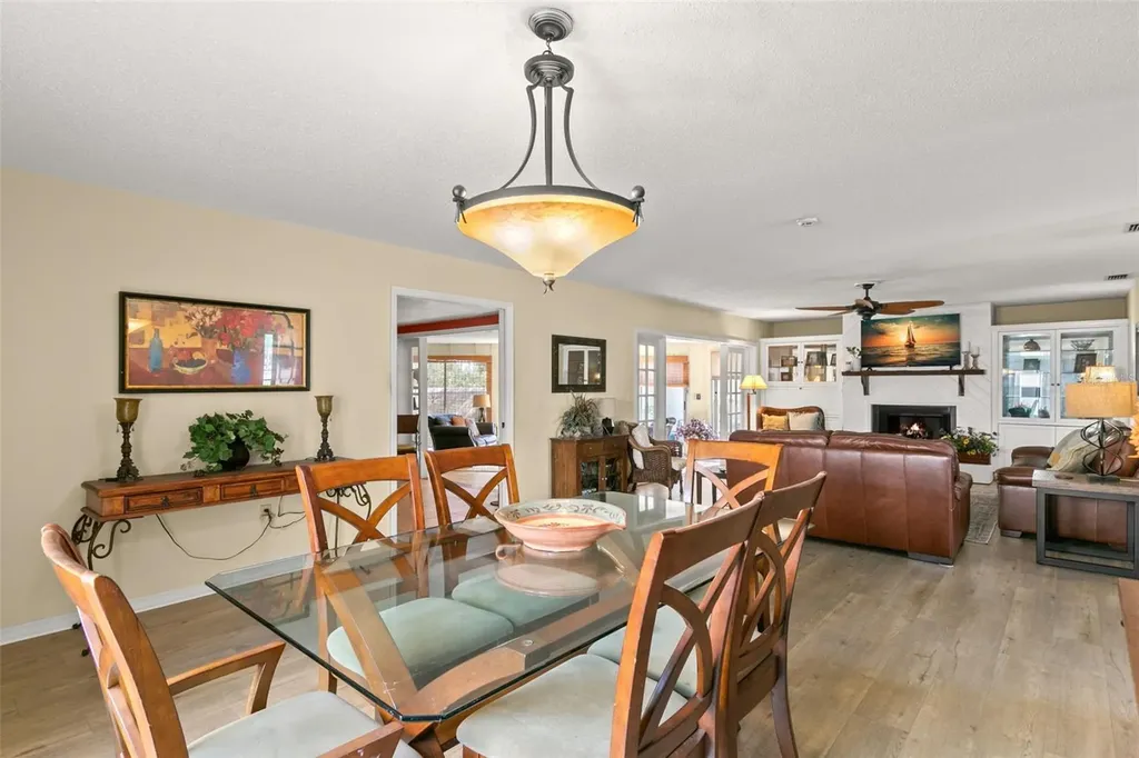 2241 Heron Circle Clearwater FL 33762