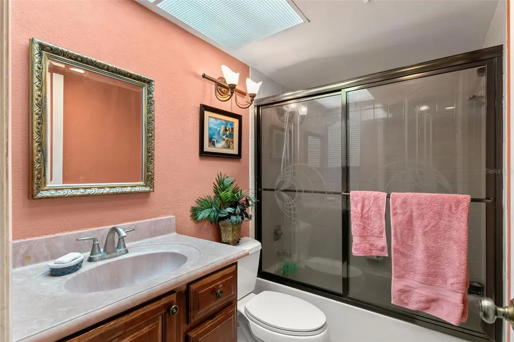 2241 Heron Circle Clearwater FL 33762
