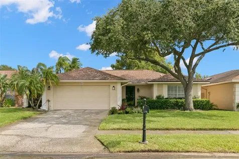 2241 Heron Circle Clearwater FL 33762