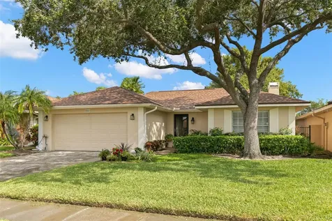 2241 Heron Circle Clearwater FL 33762