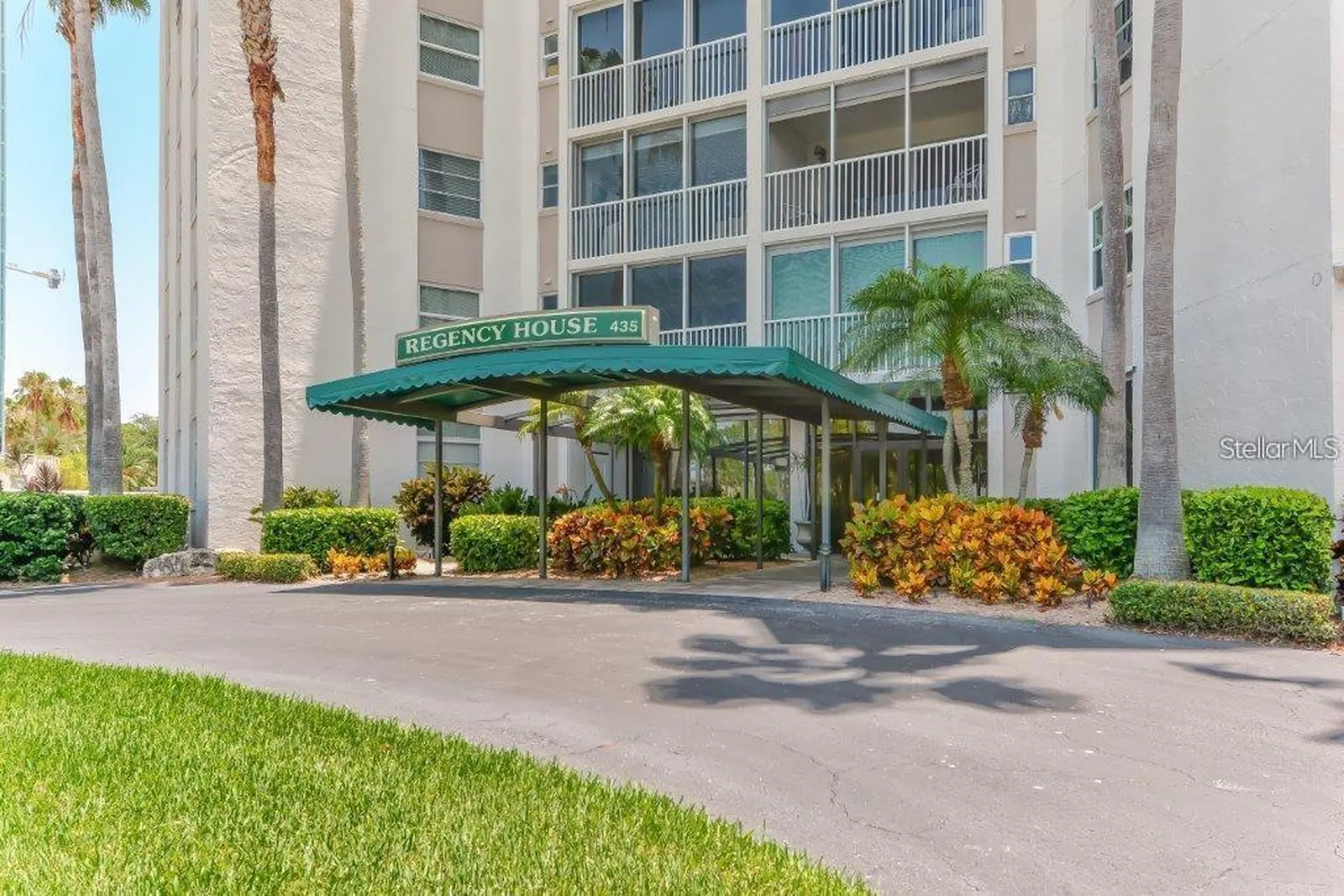435 S Gulfstream Avenue Sarasota FL 34236