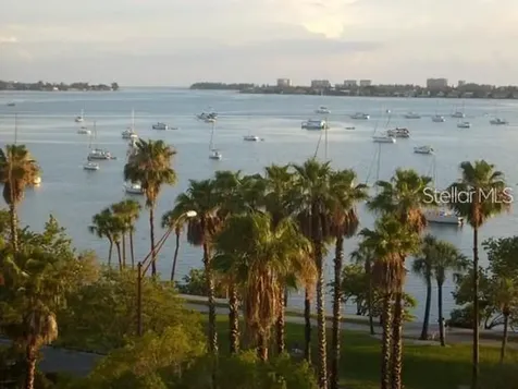435 S Gulfstream Avenue Sarasota FL 34236