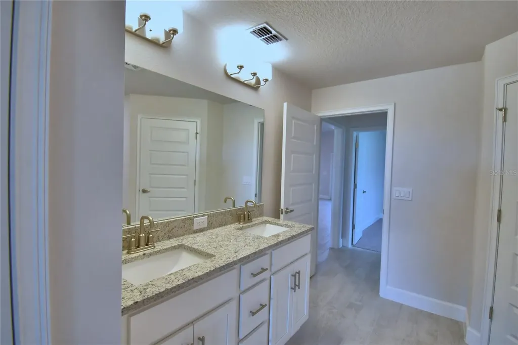 5208 Tennessee Ridge Court Auburndale FL 33823