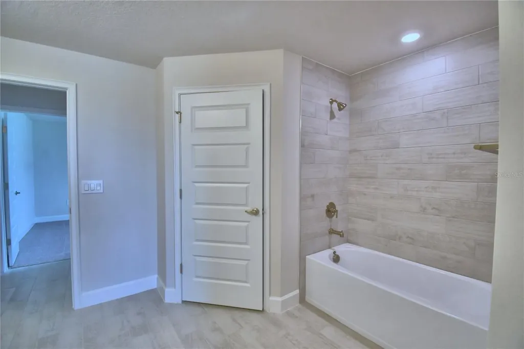 5208 Tennessee Ridge Court Auburndale FL 33823