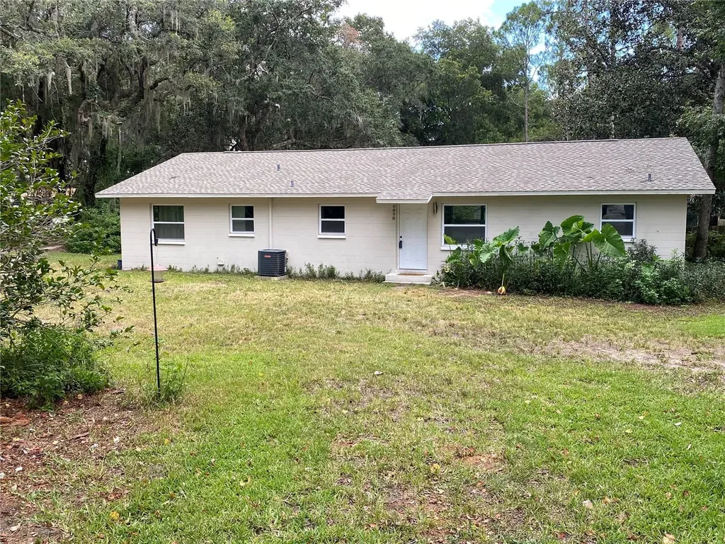 6898 Cr 214 Melrose FL 32666