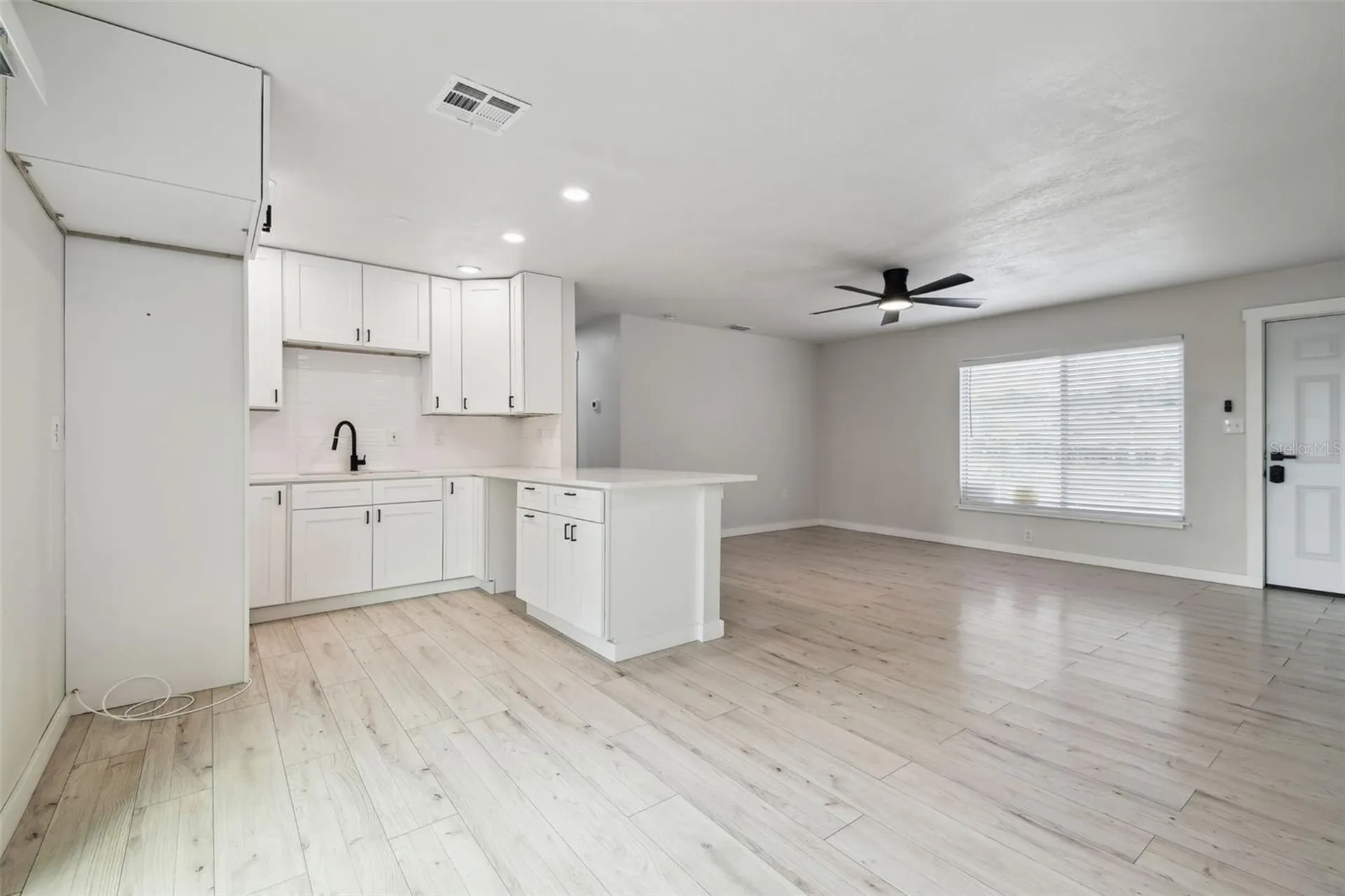 3414 Lindsey Street Dover FL 33527