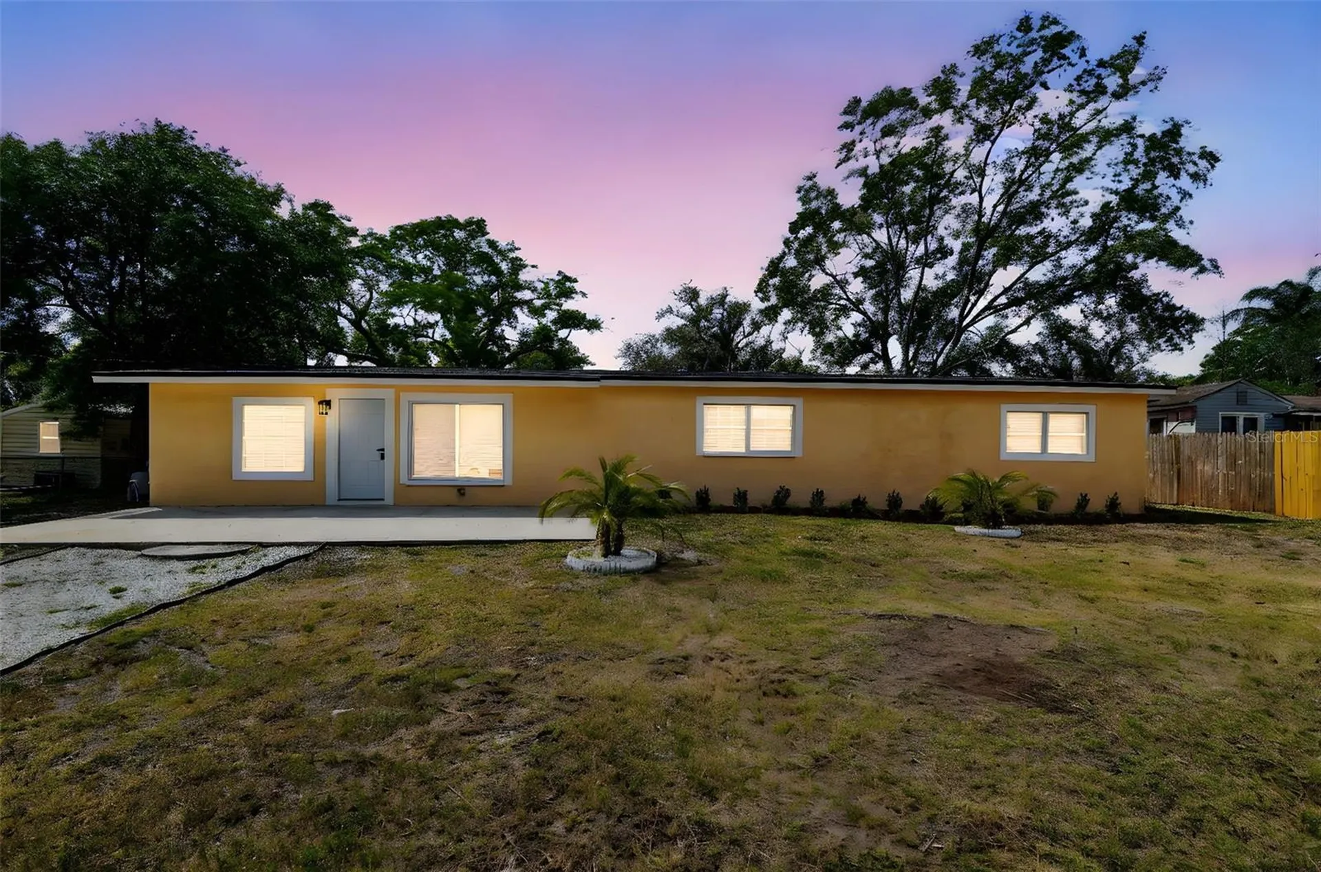 3414 Lindsey Street Dover FL 33527