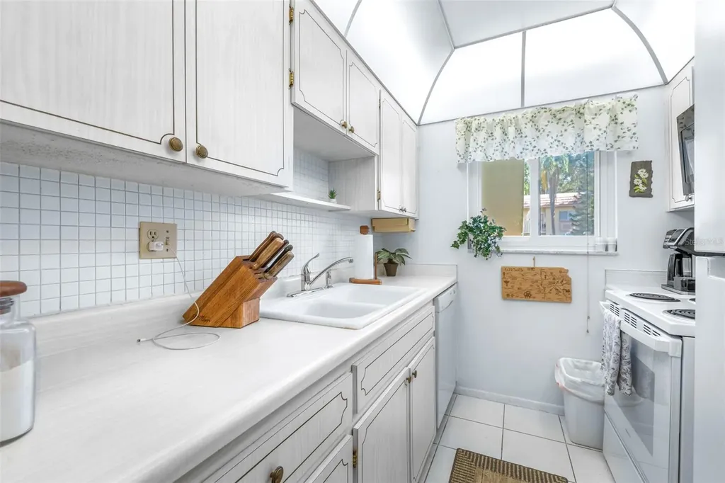 2001 Greenbriar Boulevard Clearwater FL 33763