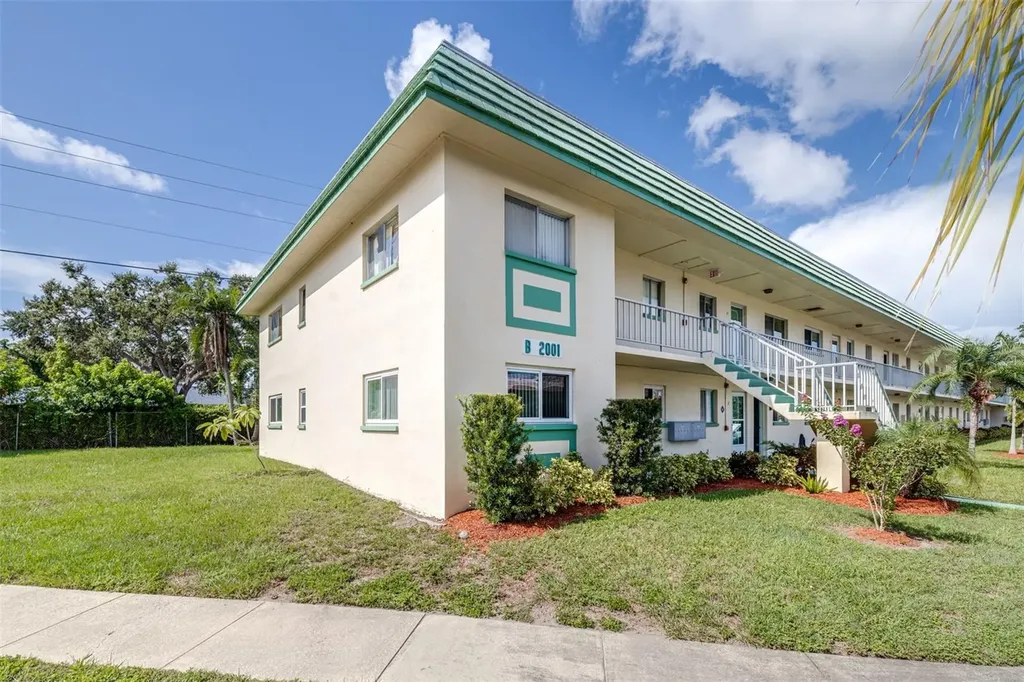 2001 Greenbriar Boulevard Clearwater FL 33763