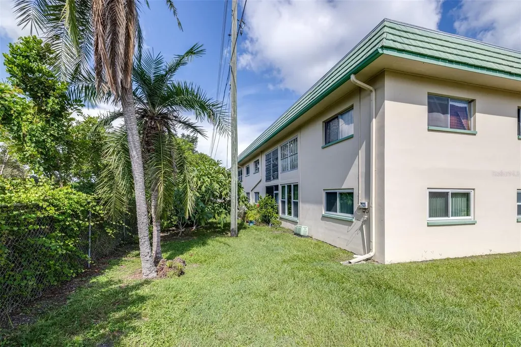 2001 Greenbriar Boulevard Clearwater FL 33763