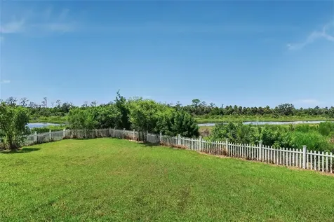 556 19th Street NW Ruskin FL 33570